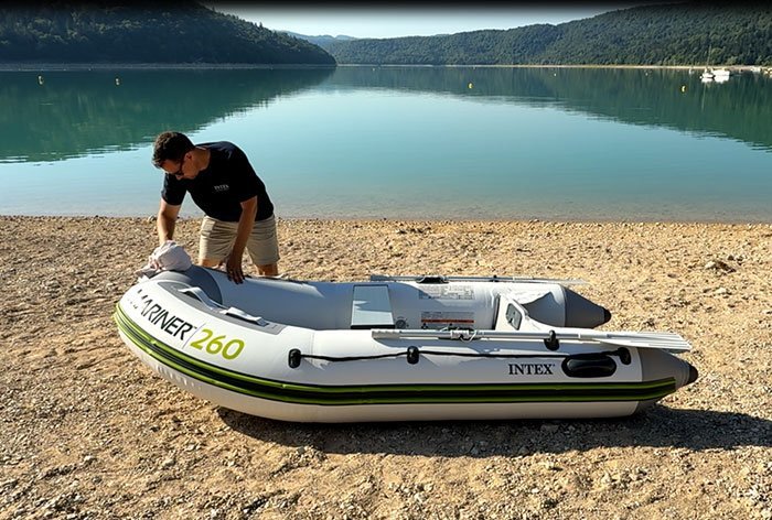 Bateau semi-rigide Mariner 260